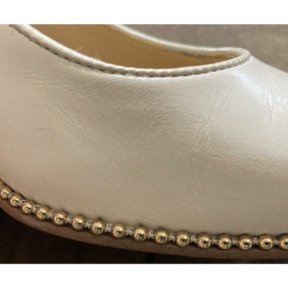 Coach Vonna High Heel Shoe Women’s Sz 7 Chalk Pump Beaded Point Toe - Picture 11 of 11